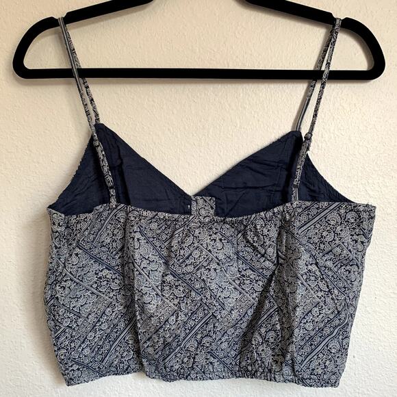 NWT American Eagle AEO Floral Crop Tank Top in Blue - Picture 2 of 7